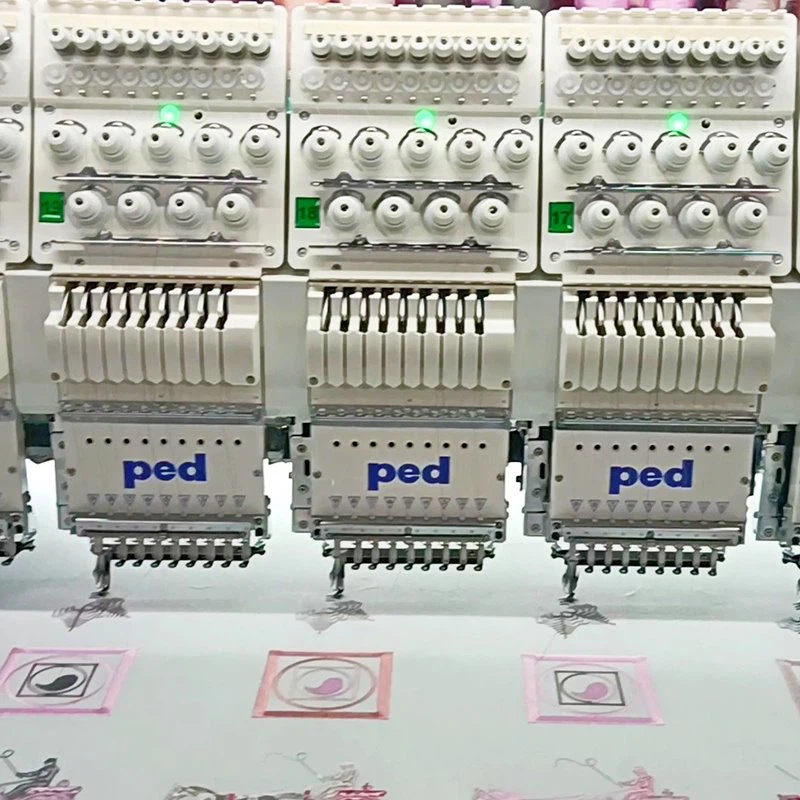 Automatski kompjuterizirani stroj za vezenje